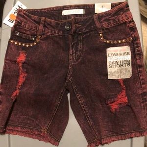 ✨Host Pick✨ Bullhead Acid Wash Red Denim Raw Hem Shorts NWT
